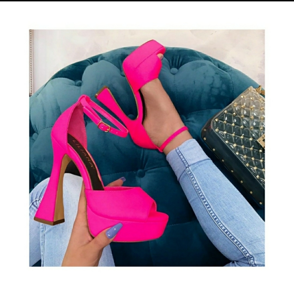 💋SEXY pink neon flared platform heels 🖤💕